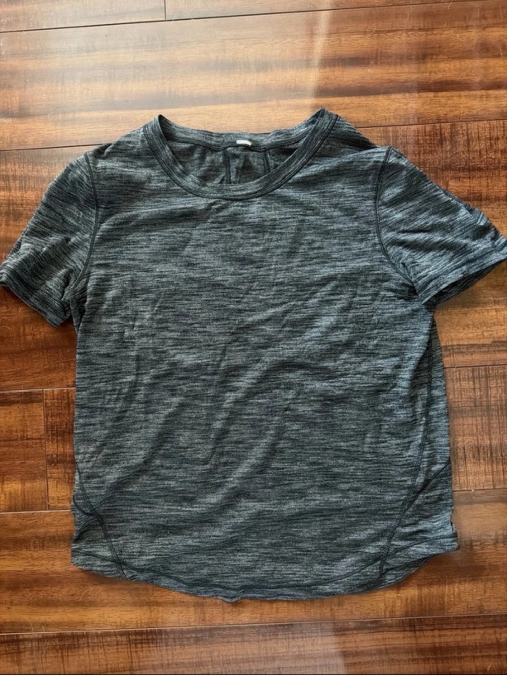 Lululemon Short-Sleeve Heathered athletic Tee - Charcoal Gray
